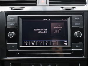 Volkswagen Golf Variant VII Trendline 1.6 TDI Klima Blue 13 navigation