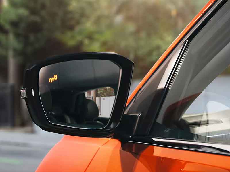 Volkswagen Rückspiegel mit aktivem Blind Spot Assistenten