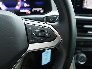 Volkswagen T-Roc 1.5 TSI Life 22 navigation