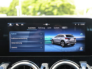 Mercedes-Benz GLA 250 e Progressive Advanced 13 navigation