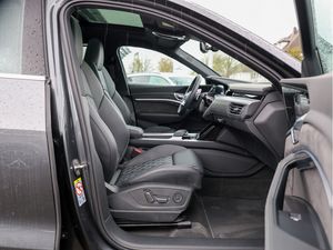 Audi e-tron S quattro 3 navigation
