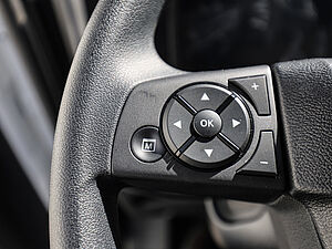 Mercedes-Benz Atego 1224 L 4x2 V 08 mit Walther-Pritsche Plane Spriegel und LBW 13 navigation