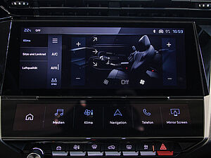Peugeot 308 Allure BlueHDi 130 EAT8 12 navigation
