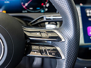 Mercedes-Benz E 200 T AMG Sport Advanced Plus 15 navigation