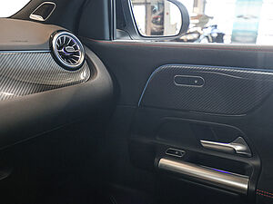 Mercedes-Benz GLA 35 AMG 4M Premium 18 navigation