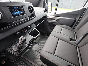 Mercedes-Benz Sprinter 317 CDI Kasten L3H2 14 navigation