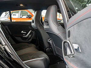 Mercedes-Benz CLA 200 SB AMG Sport Premium 4 navigation