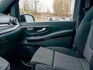 Mercedes-Benz V 250 d STYLE Kompakt 14 navigation