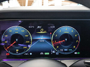 Mercedes-Benz E 450 4M Coupé AMG Sport 17 navigation