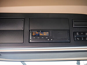 Mercedes-Benz Actros 1845 LSnRL 10 navigation