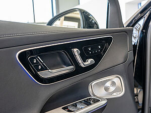 Mercedes-Benz GLC 400 e 4M AMG Sport Premium 29 navigation