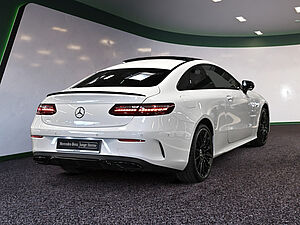 Mercedes-Benz E 450 4M Coupé AMG Line 4 navigation