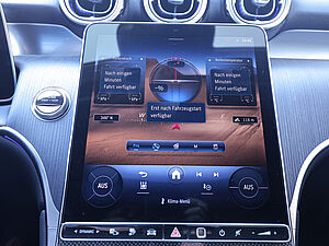 Mercedes-Benz GLC 300 e 4M Avantgarde Advanced Plus 12 navigation