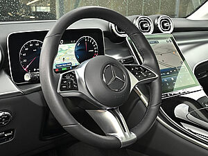 Mercedes-Benz GLC 300 e 4M Avantgarde Advanced Plus 27 navigation