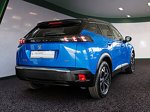 Peugeot 2008 e-GT Elektromotor 136 3 navigation