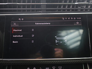 Audi RS Q8 SUV performance 14 navigation