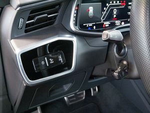 Audi RS6 Avant 4.0 TFSI quattro AHK Matrix HUD Luf 26 navigation