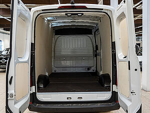 Maxus eDELIVER 9 KA L3H2 72 kWh 20 navigation