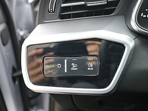 Audi A6 Avant advanced 40 TDI quattro S tronic 29 navigation