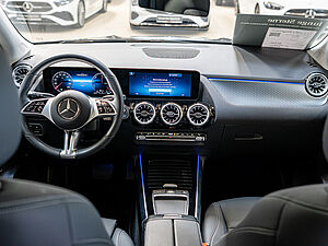 Mercedes-Benz GLA 250 e Progessive Advanced Plus 8 navigation