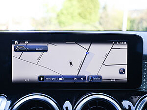 Mercedes-Benz GLB 180 d Progressive Advanced 11 navigation