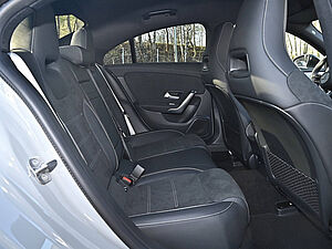 Mercedes-Benz CLA 180 Coupé AMG Line 4 navigation