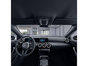 Mercedes-Benz CLA 180 d Coupé 15 navigation