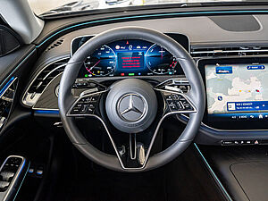 Mercedes-Benz E 300 e T Avantgarde Advanced Plus 9 navigation