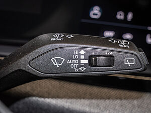 Audi A5 Avant e-hybrid quattro S tronic S line 14 navigation