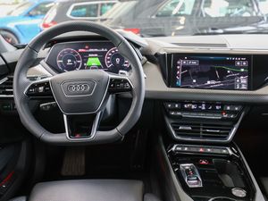 Audi e-tron RS GT Laser Pano HUD Navi Luftf. Kamer 11 navigation