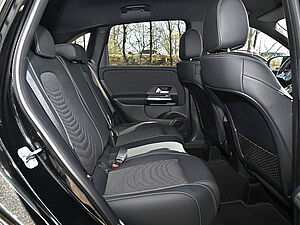 Mercedes-Benz B 250 e Progressive 5 navigation