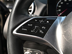 Mercedes-Benz GLB 250 4M Progressive Advanced Plus 17 navigation