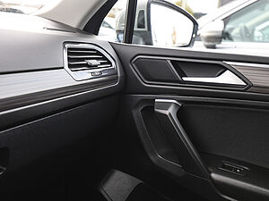 Volkswagen Tiguan Allspace Elegance 2.0 TSI 4M DSG 20 navigation
