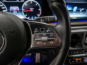 Mercedes-Benz G 350 d smaragdgrün 17 navigation