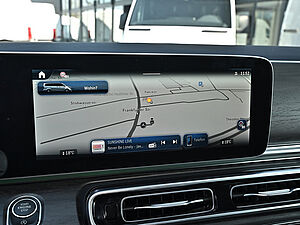 Mercedes-Benz V 300 d AVANTGARDE Extralang 11 navigation