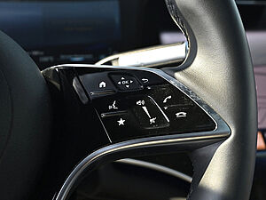 Mercedes-Benz EQS 580 4M AMG Line 18 navigation