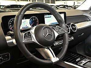 Mercedes-Benz GLB 220 d 4M Progressive Advanced 28 navigation