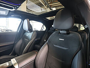 Mercedes-Benz C 43 AMG 4M Premium Carbon 30 navigation