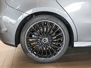 Mercedes-Benz B 250 4M AMG Sport Premium 5 navigation
