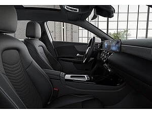 Mercedes-Benz A 180 Progressive Advanced 8 navigation