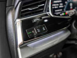 Audi SQ7 4.0 TDI quattro ACC LED Pano Navi SHD Luf 20 navigation