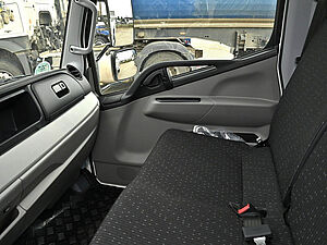 Mitsubishi Fuso Canter FUSO Canter 9C18 AMT 13 navigation