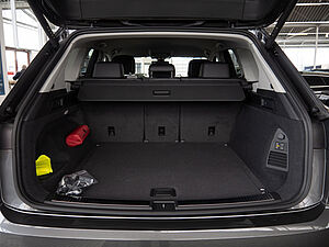Volkswagen Touareg Elegance 3.0 TDI 4M 30 navigation