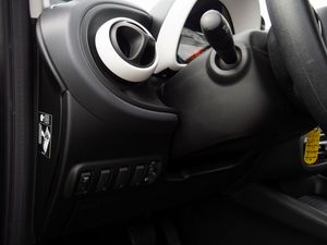 Smart fortwo coupe EQ Klima SHZ Einparkh. Bluetooth 24 navigation