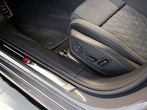 Audi A5 TDI quattro S tronic 19 navigation