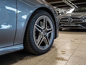 Mercedes-Benz CLA 200 Coupé AMG Sport Premium 5 navigation