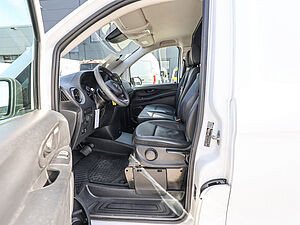 Mercedes-Benz Vito e111 KA Lang 8 navigation