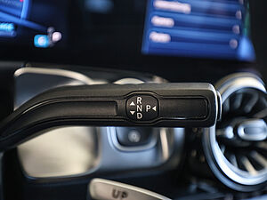 Mercedes-Benz GLB 35 AMG 4M Premium 27 navigation