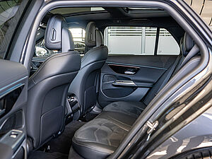 Mercedes-Benz E 200 T AMG Sport Advanced Plus 4 navigation