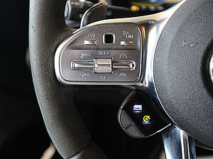 Mercedes-Benz A 35 AMG 4M 22 navigation